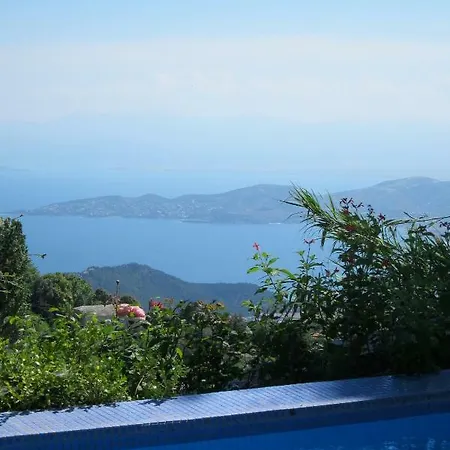 Sommer Villa